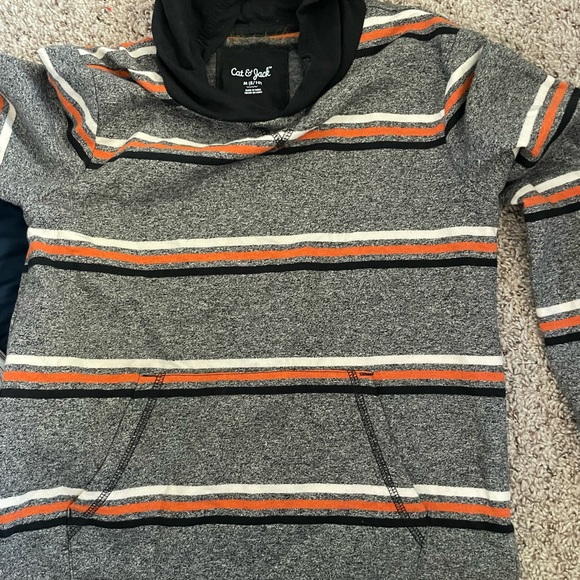 Boys M-L, 10-12 Shirts, sweaters jackets barely worn if at all! - Picture 5 of 16